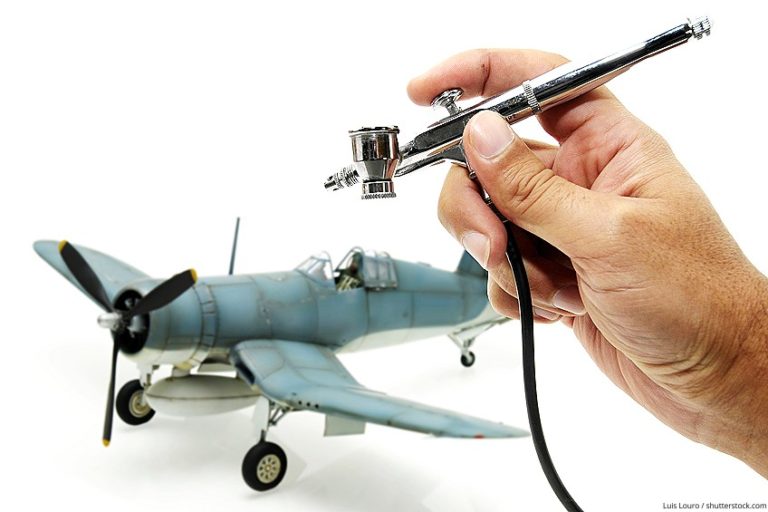 Best Airbrush for Models A Guide on Airbrushing Miniatures