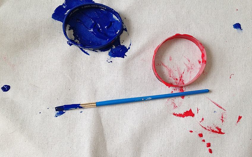 how-to-get-acrylic-paint-out-of-clothes-removing-dried-acrylic-paint