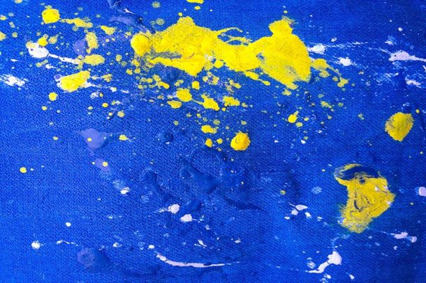 How to get Acrylic Paint out of Clothes - Removing Dried Acrylic Paint