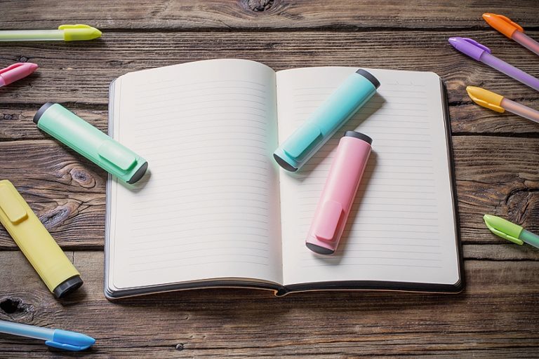 Best Pastel Highlighters – A Guide to the Top Pastel-Color Highlighters