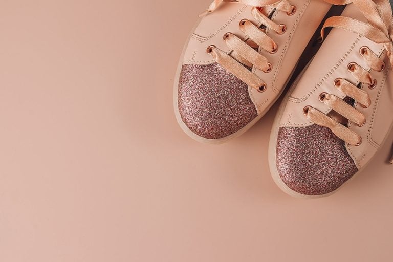 How to Seal Glitter Choosing and Using the Best Glitter Sealer