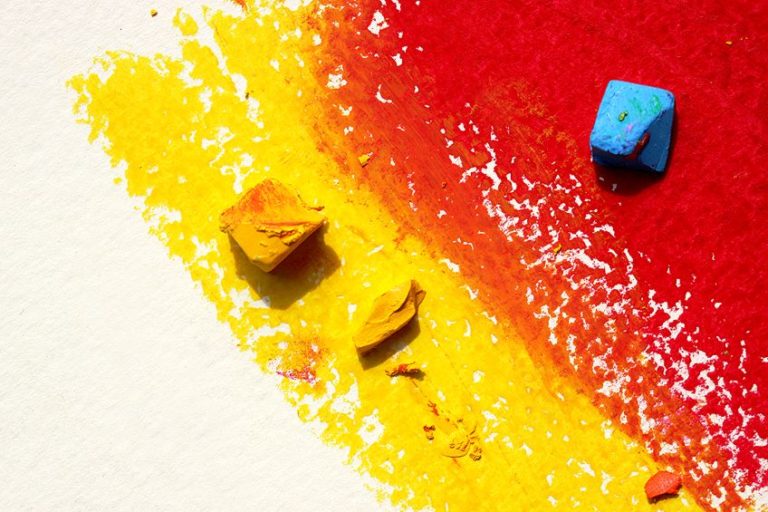 Best Paper for Oil Pastels – What Is the Best Oil Pastel Canvas?