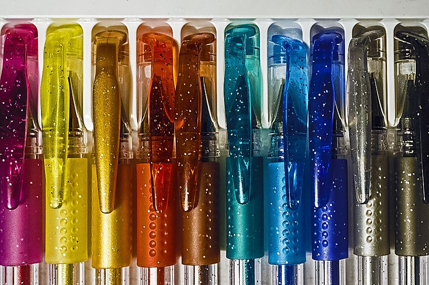 Best Glitter Pens Looking At The Best Sparkly Gel Pens For Coloring