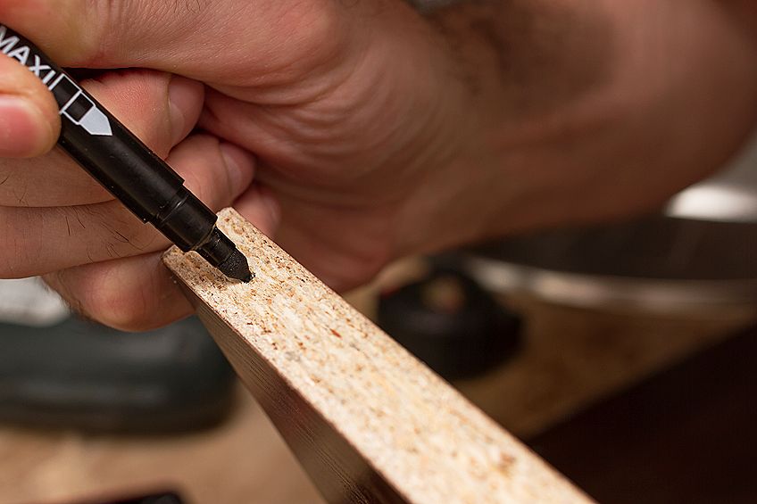 How to Write on Wood