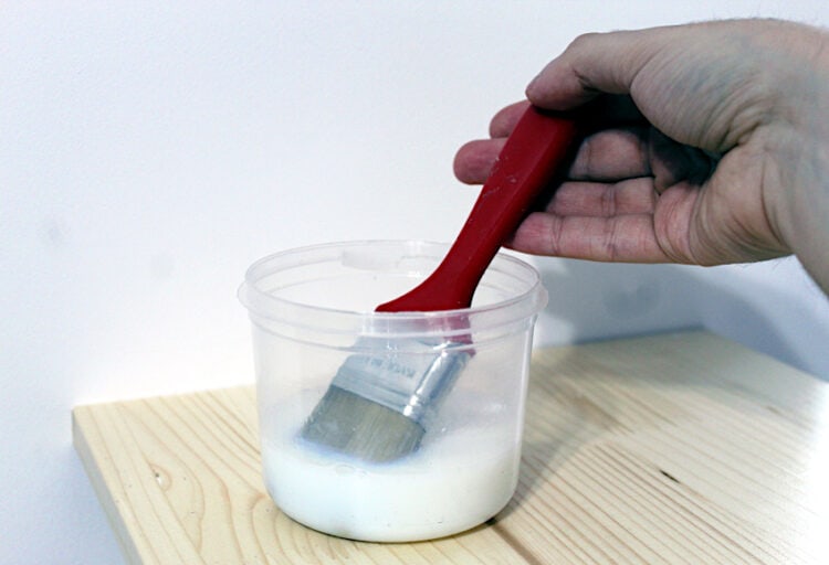 How to Seal Acrylic Paint on Wood Best Clear Wood Sealants