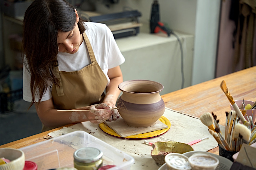 How to Paint Ceramic Pot
